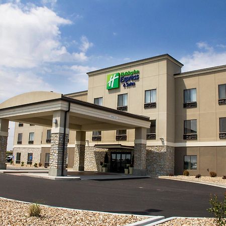 Holiday Inn Express And Suites Sikeston By Ihg Bagian luar foto