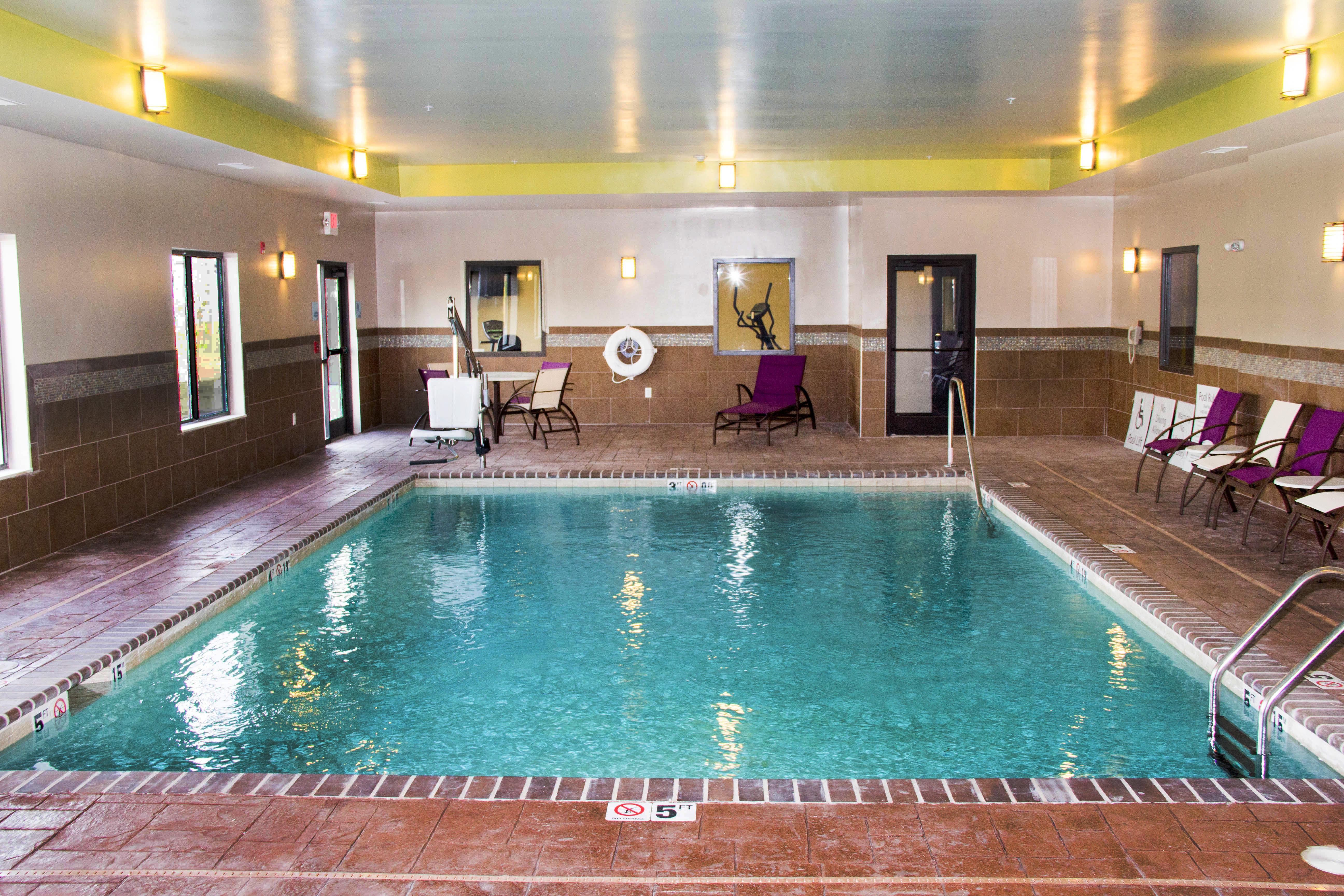 Holiday Inn Express And Suites Sikeston By Ihg Bagian luar foto